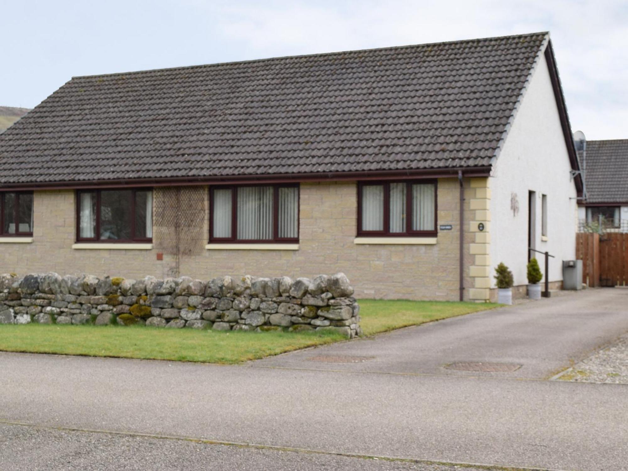 Four Winds Villa Drumnadrochit Luaran gambar